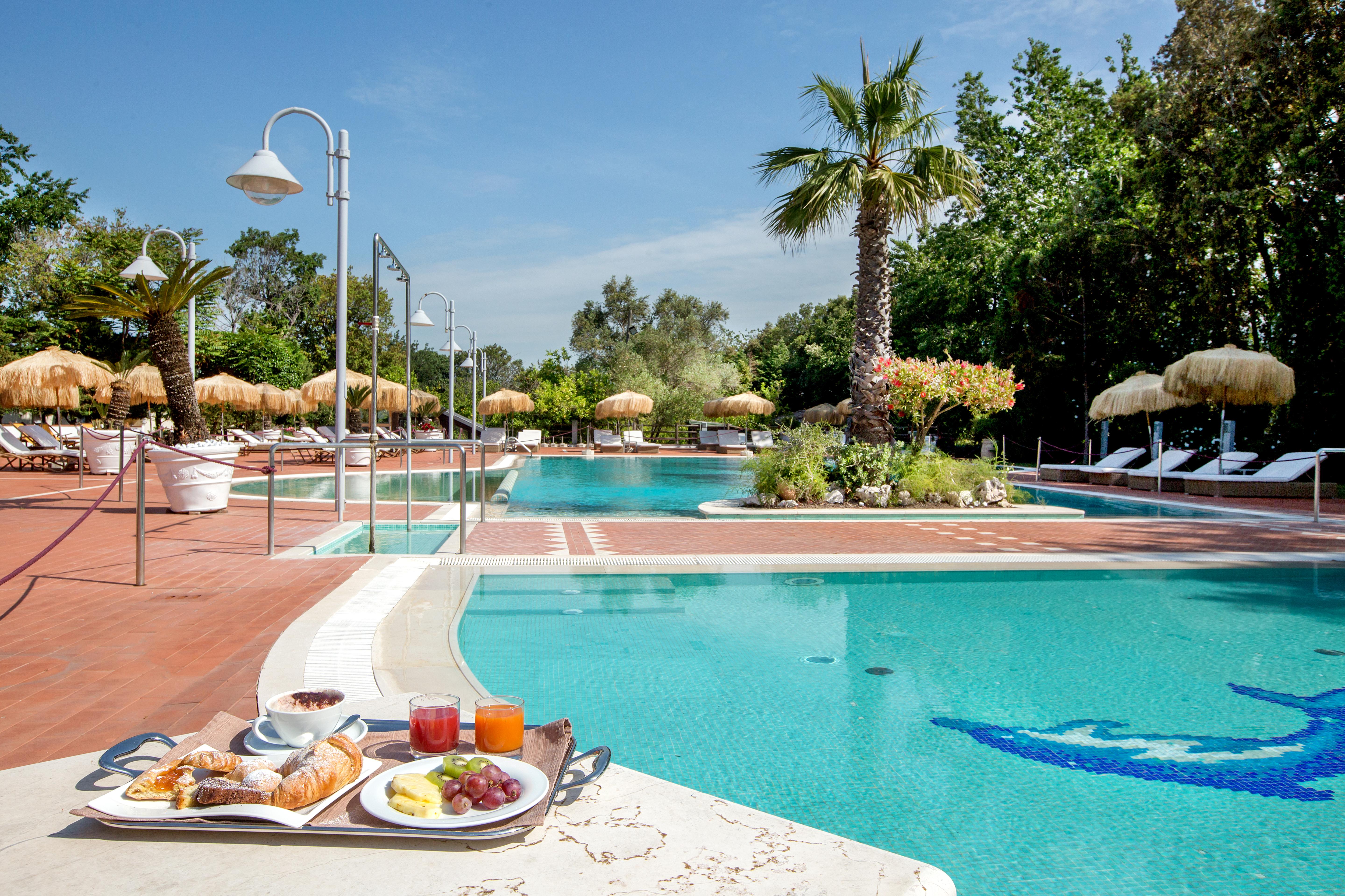 Montespina Park Hotel Napoli Bagian luar foto