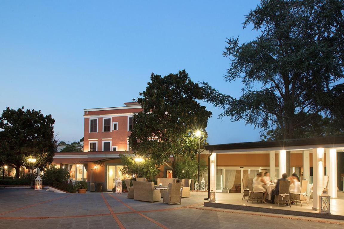 Montespina Park Hotel Napoli Bagian luar foto